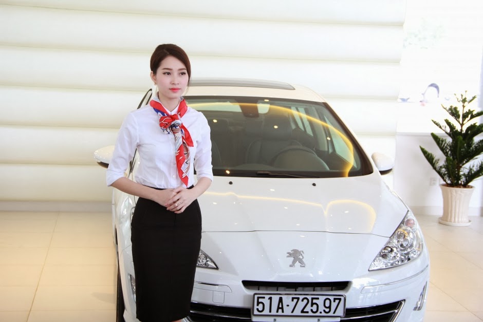 Vẻ đẹp trong sáng của hoa hậu Việt Nam 2012 - Đặng Thu Thảo