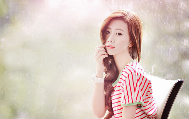 Vẻ đẹp trong veo của hot girl Hà thành